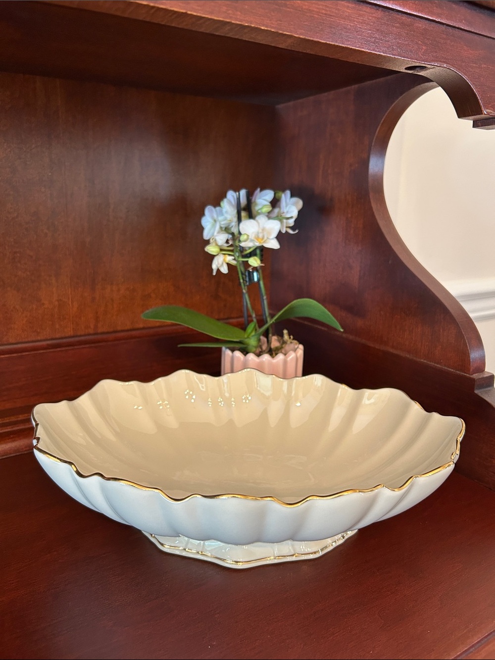 Lenox Symphony Centerpiece Bowl with Gold Trim (1 of 2)
